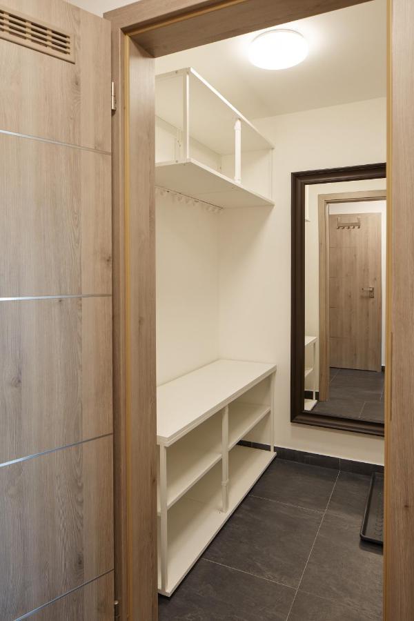 Lucni Apartman Tymiana تشيرني دول المظهر الخارجي الصورة